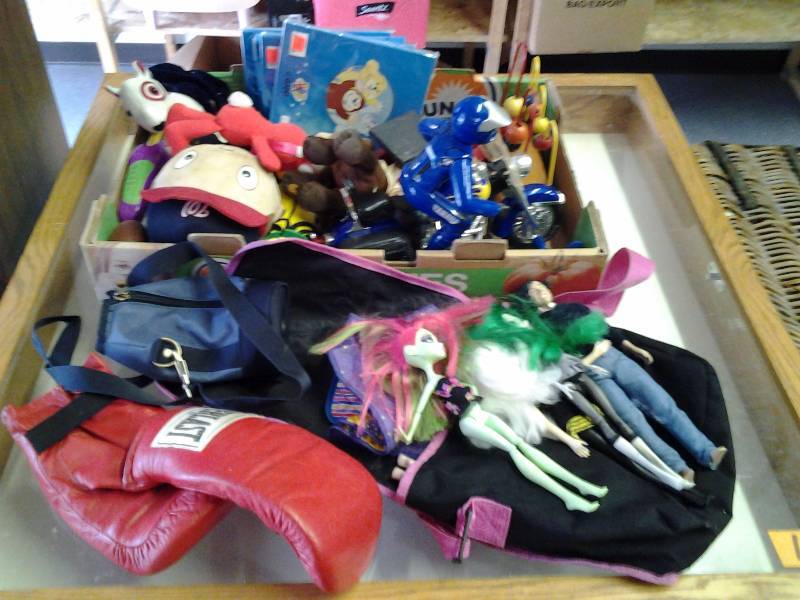 lot 39 image: Lot Of Toys, DollsBratz & Case, Boxing Gloves