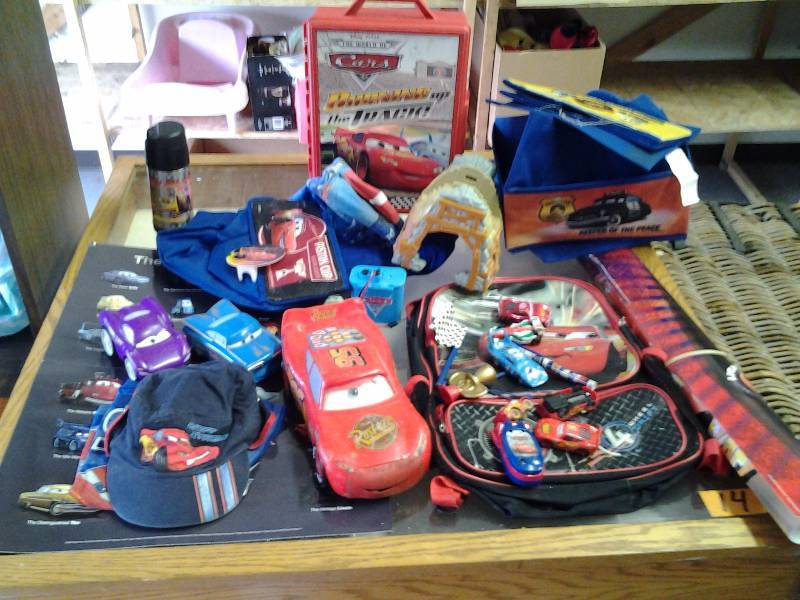 lot 40 image: Collection Of Disney Cars Lightning McQueen