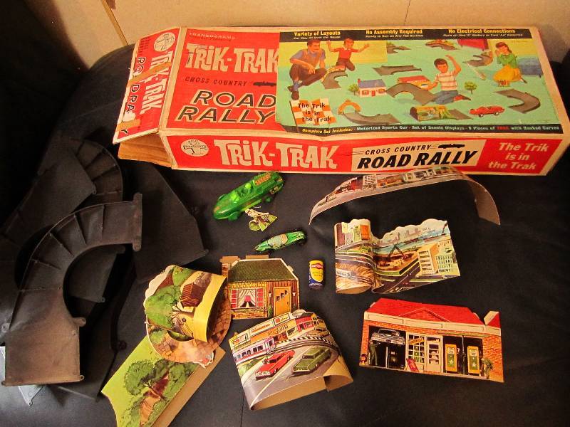 lot 2 image: Vintage Trick Track road rally toy...