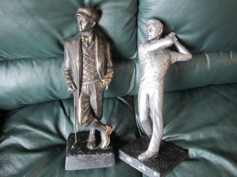 lot 59 image: 2 golf figures...