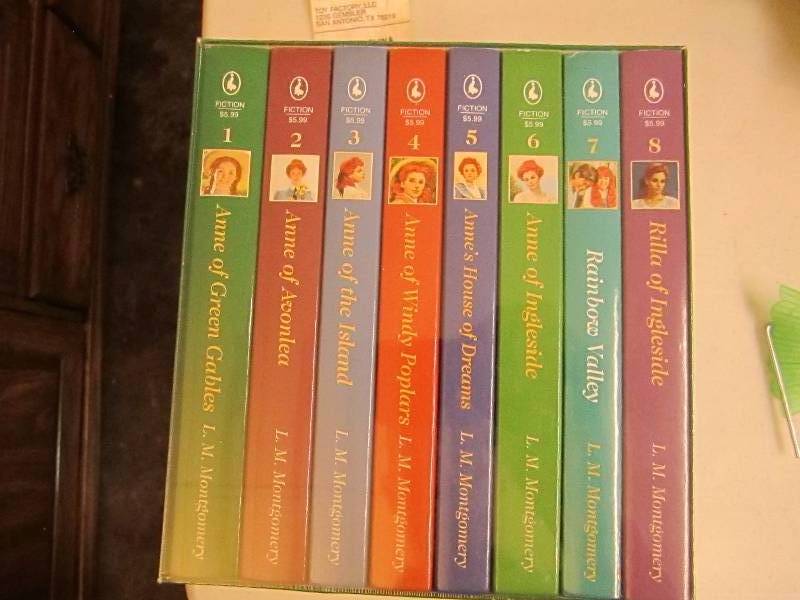 lot 64 image: Unopened complete set of Anne of Gr...