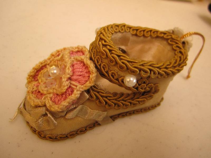 lot 68 image: 1980s Baby boot ornament hand made ...