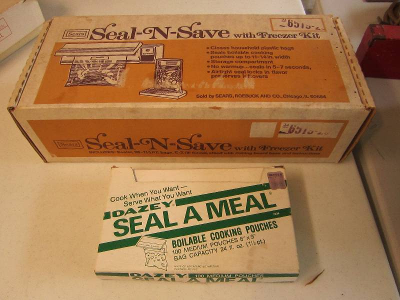 lot 73 image: Vintage Sears seal and serve items...