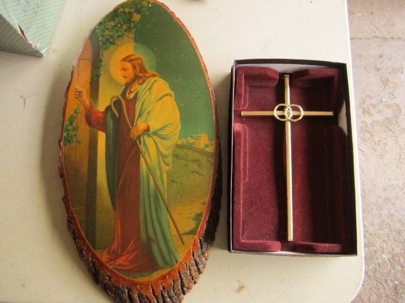lot 90 image: Religious wall hangings...