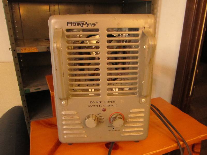 lot 115 image: Flo Pro heater...
