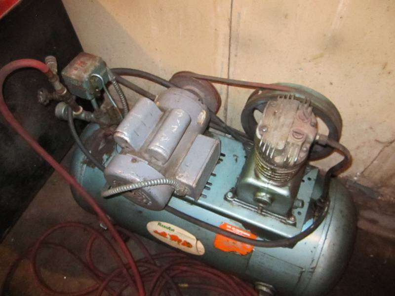 Ram Air compressor with hose, motor... Vintage, Antique, Collector