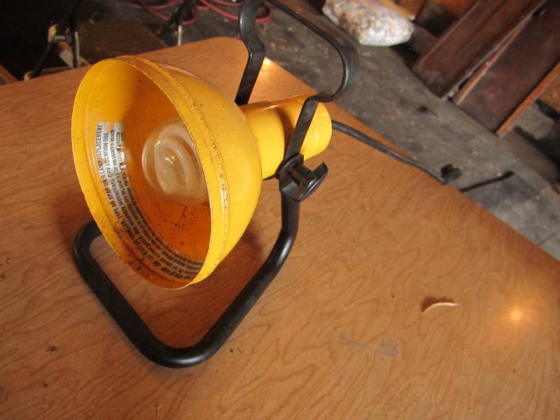 lot 171 image: Electric lamp...