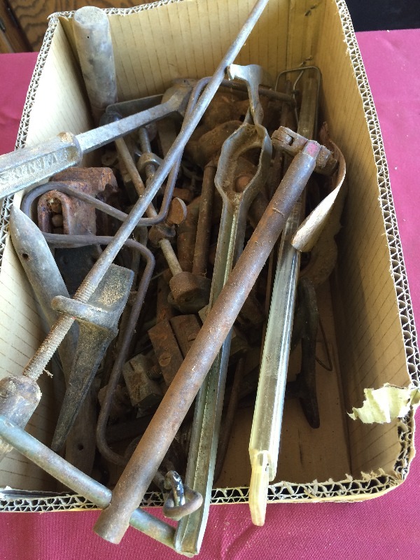 Assorted Vintage items - box lot