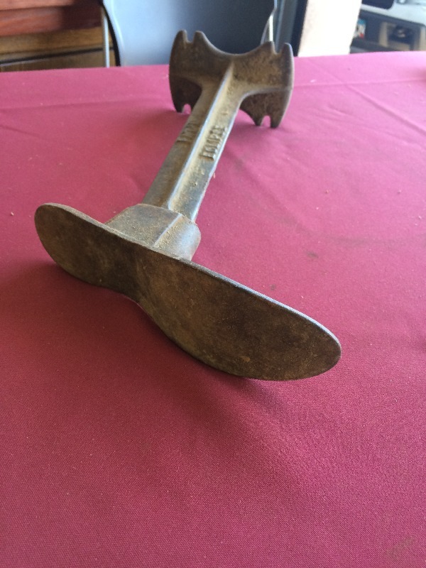 Vintage Shoe Maker Tool