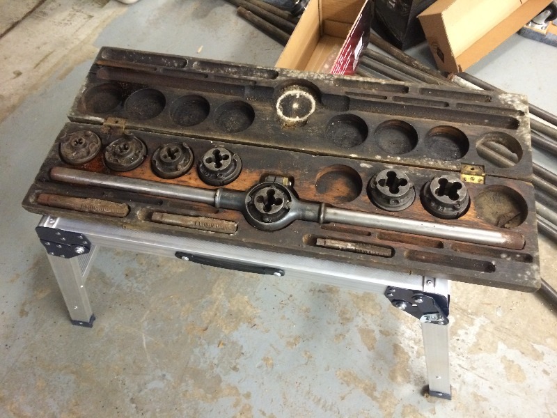 Vintage pipe threading tool & dies Antiques & Vintage Collectables KBID