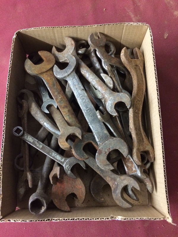 Vintage Wrenches - box lot