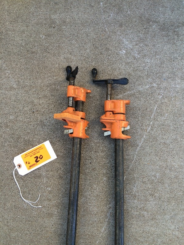 Wood Clamps   5 12   lot of 2