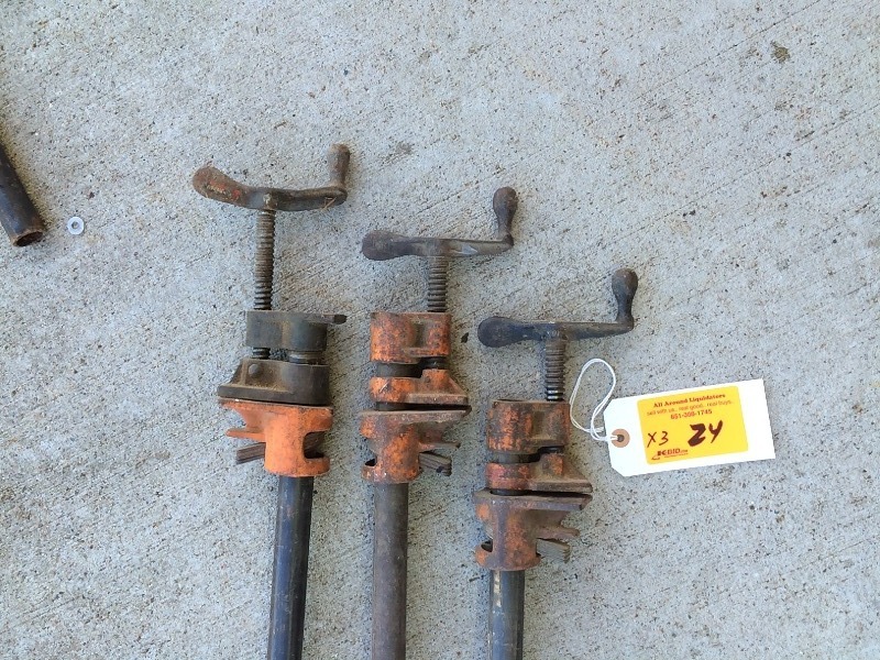 Wood Clamps  lot of 3     3.5, 4.5, 5.5