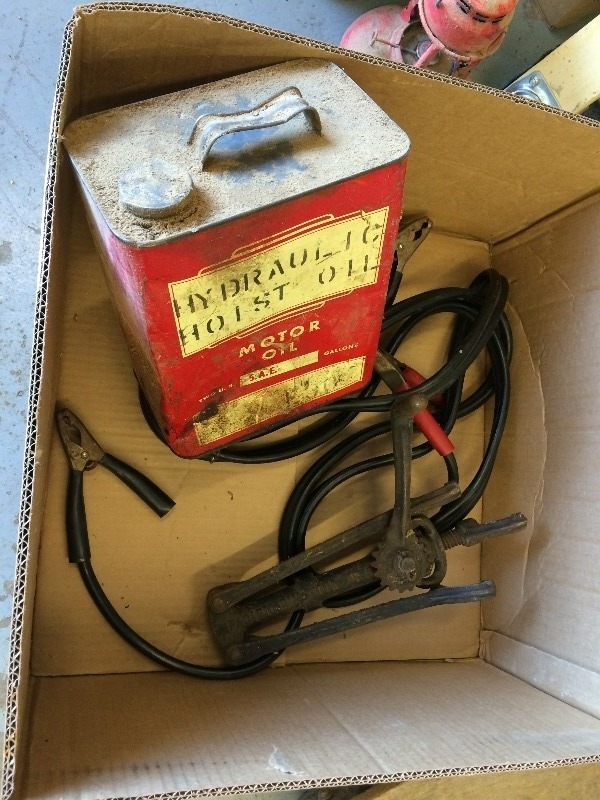 Box Lot of misc items - some possible vintage