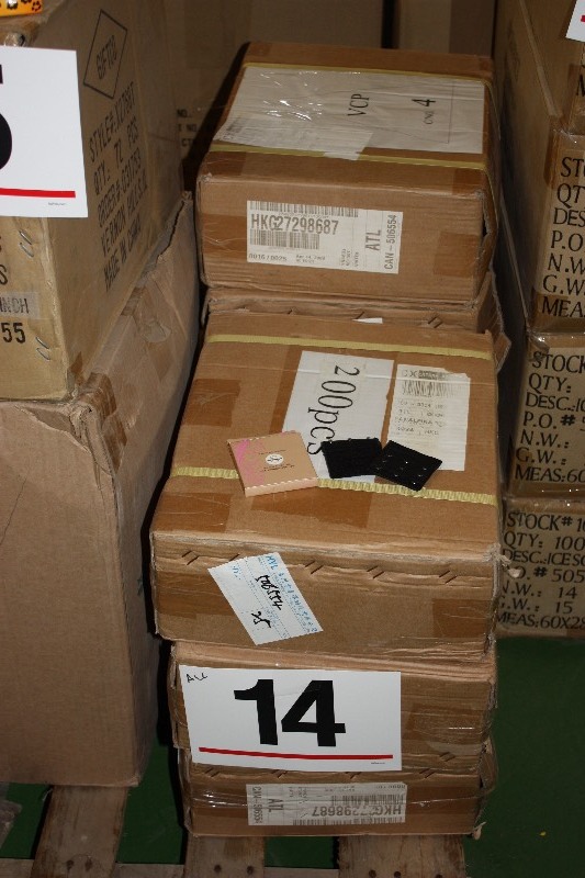 1400 packages of Bra Extenders.
