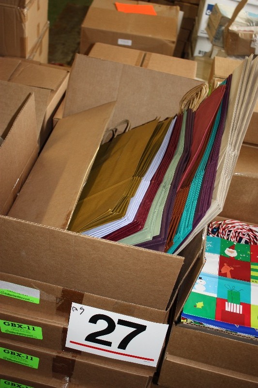 14 cases of 50 JUMBO Stripes  handled gift bags.