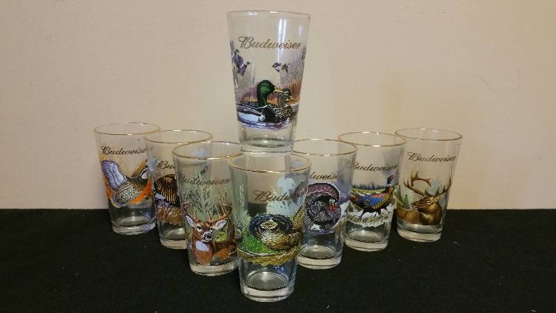 lot 77 image: Set of Budweiser Beer Glasses