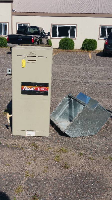 lot 10 image: Bryant Plus 90 350 MAV Gas Furnace 80,000 BTU