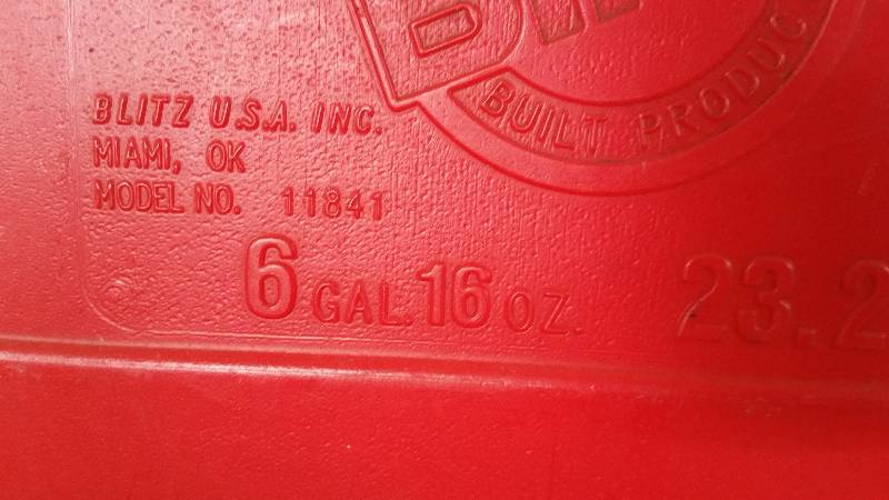 lot 135 image: (3) Plastic Gas Cans