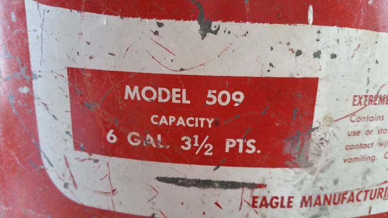 lot 136 image: Eagle Sno Go Metal 6 Gallon Can