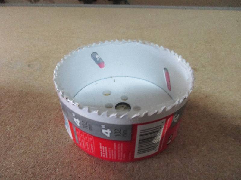 4 hole saw