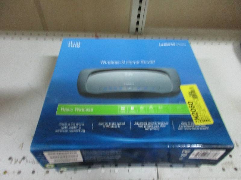 2 Cisco routers