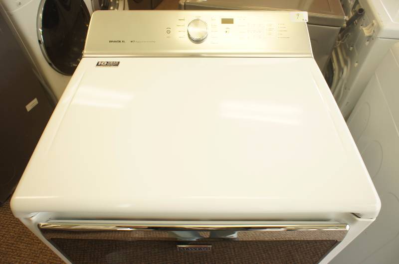 lot 9 image: NEW - Maytag MEDB835DW Front-Loading Electric Dryer - 8.8 cu ft - White