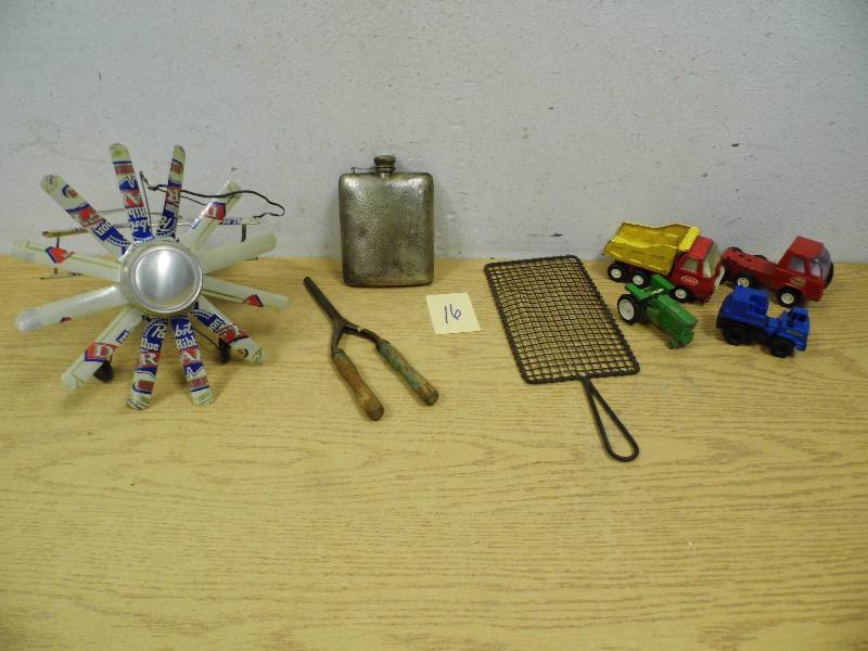Tonkas - Collectibles - Pabst Plane