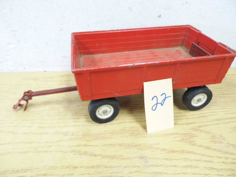 Ertl Farm Trailer