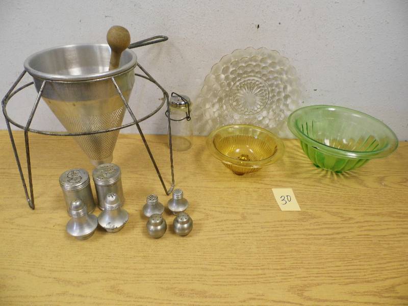 Vintage Kitchen Items