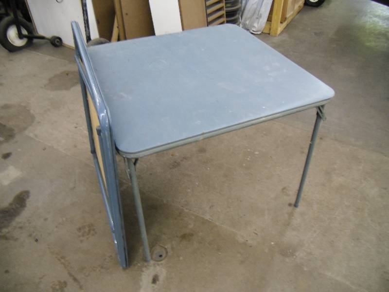 Folding Tables