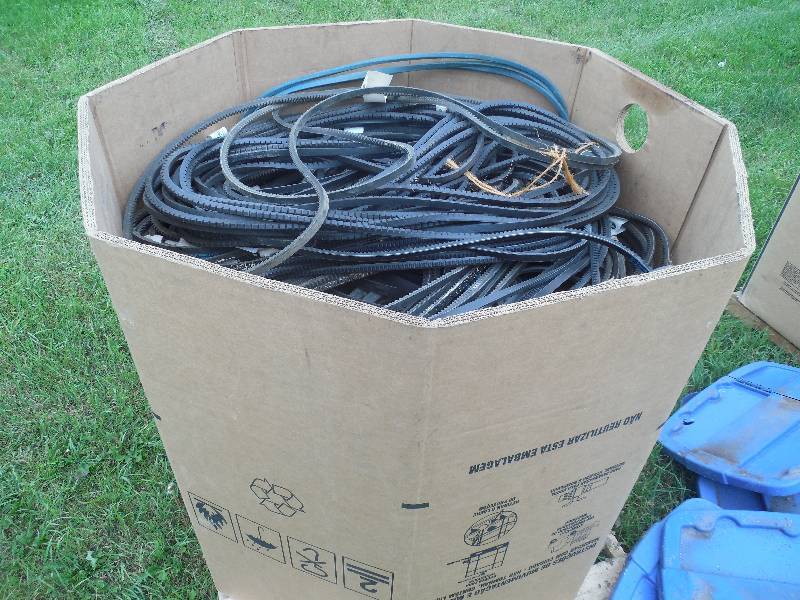 lot 67 image: PALLET LOT OF NEW BELTS