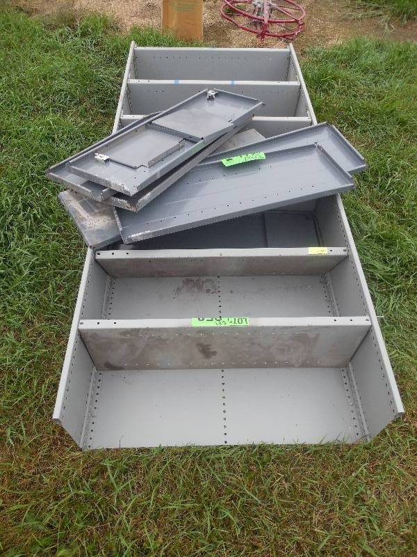 lot 78 image: METAL CABINET 7 TALL WITH EXTRA SHELVES