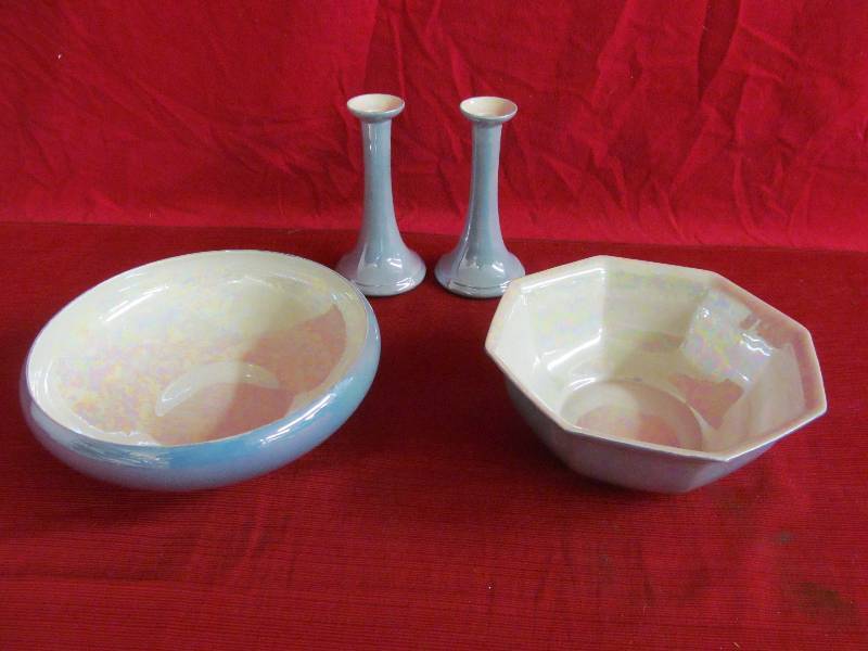 lot 4 image: BowlsCandlestick Holders