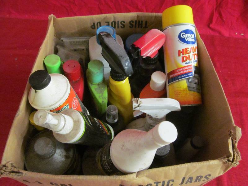 lot 87 image: Garage CleanersFluids