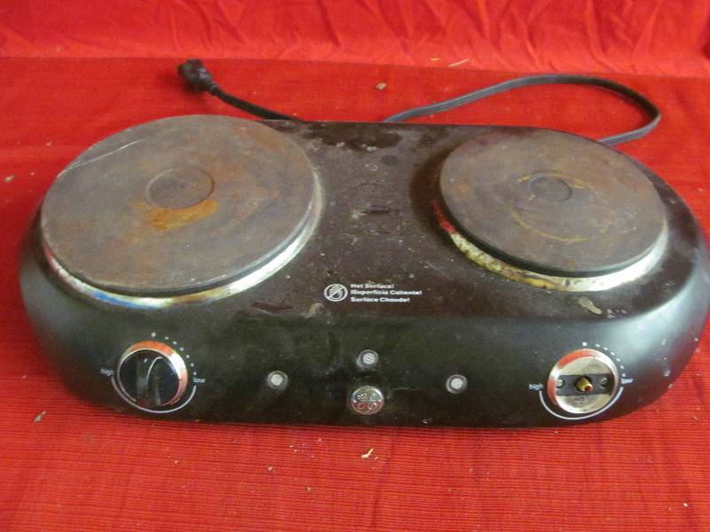lot 90 image: GE Hot Plate