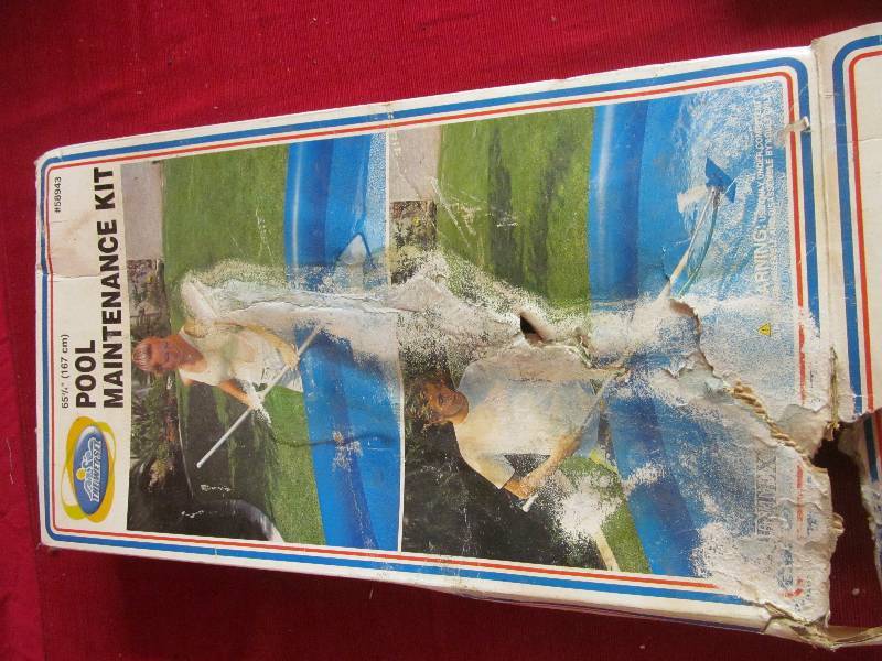 lot 124 image: Pool Maintenance