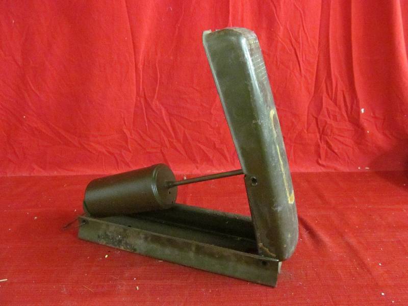lot 130 image: Vintage Military Pump