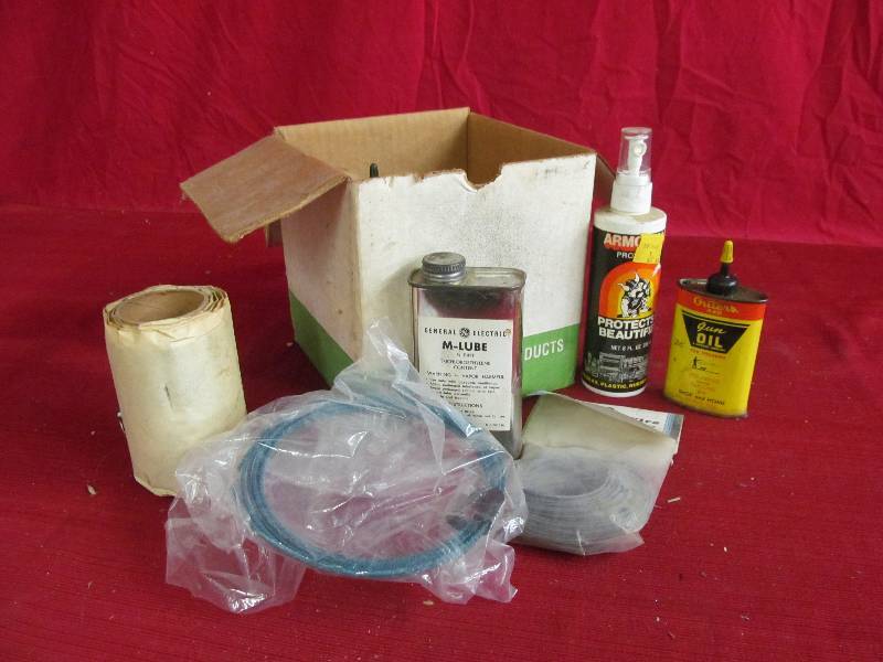 lot 135 image: vintage lens light