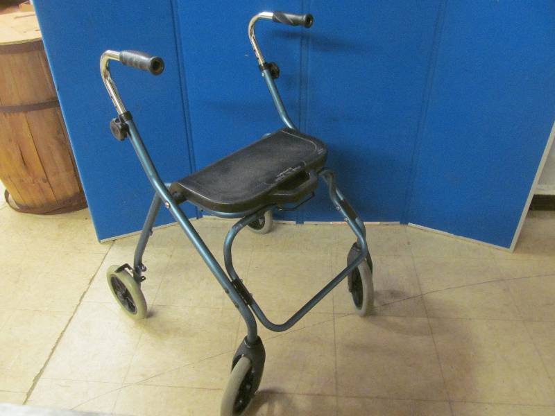 lot 166 image: Guardian fold up walker