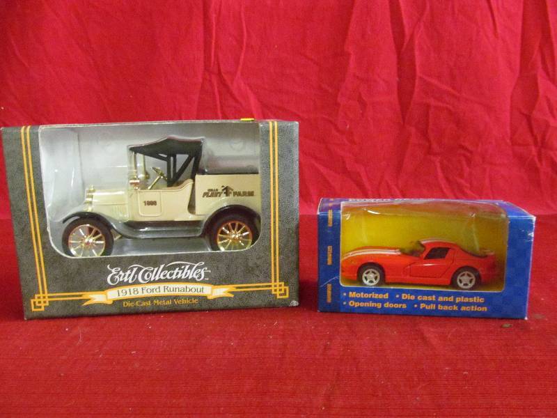 lot 179 image: Ertl 1918 Ford Runabout