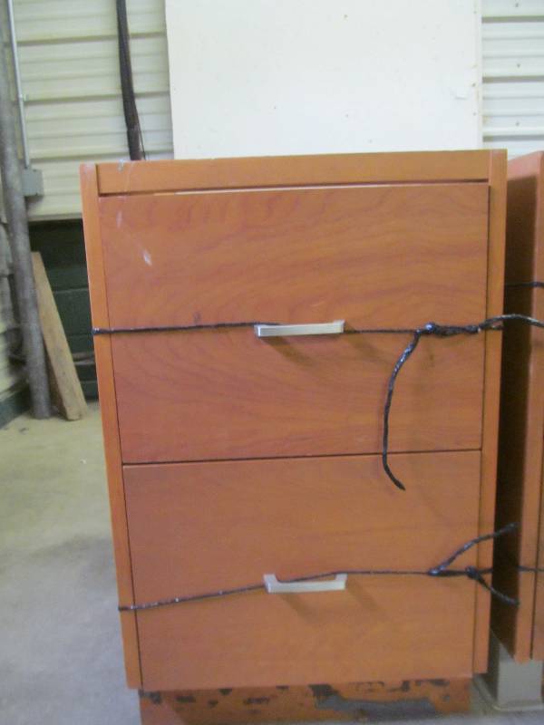 lot 175 image: filing cabinet