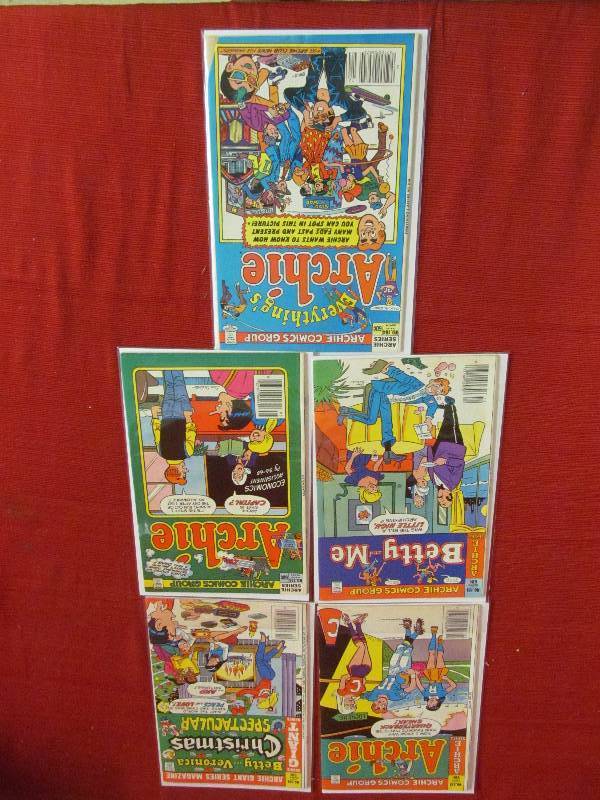 lot 377 image: Comic Books