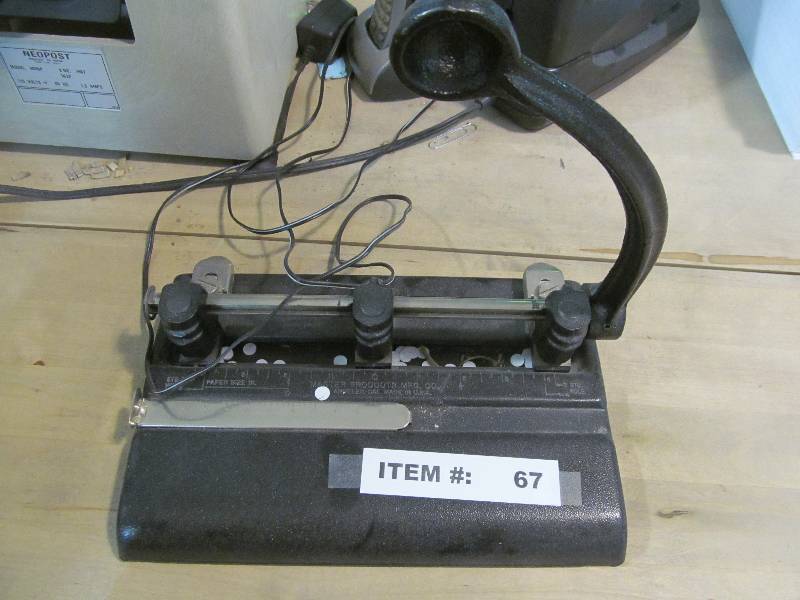 3 hole punch