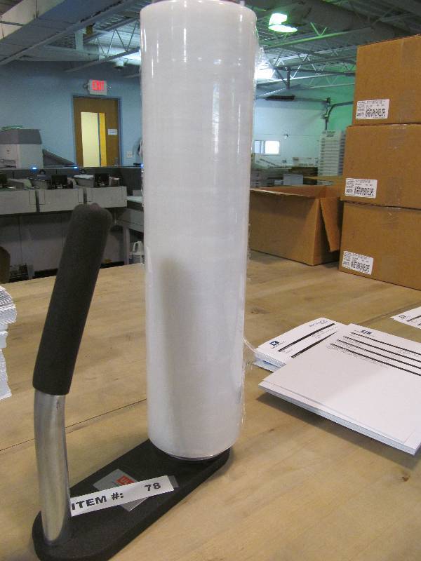 hand wrapper for shrink wrap