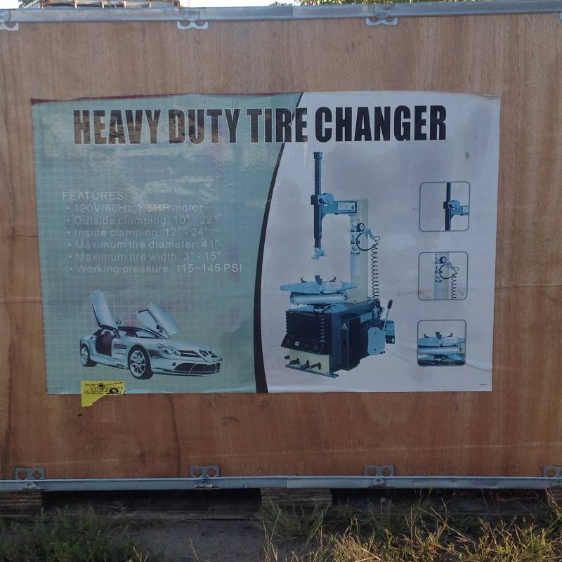 Unused Heavy Duty Tire Changer