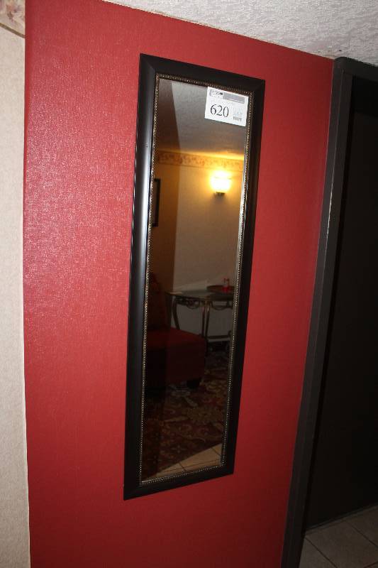 lot 620 image: Framed Wall Mirror