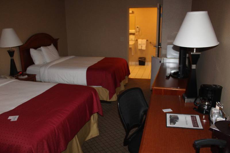 lot 139 image: Contents of Room #139