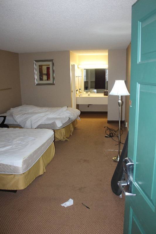 lot 244 image: Contents of Room #244