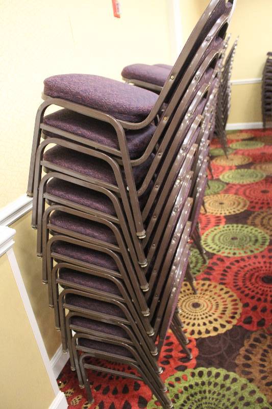 lot 389 image: Lot of (10) Stacking Mauve Fabric Conference Chairs